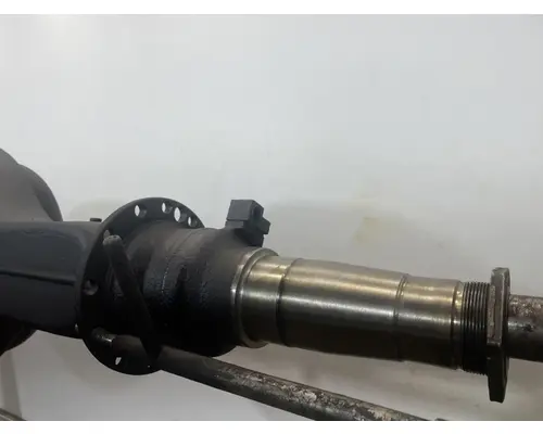 EATON 19060s Axle Housing (Rear)