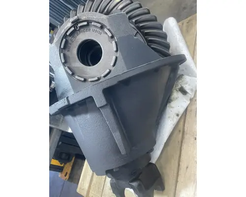 EATON 19060s Differential Assembly (Front, Rear)