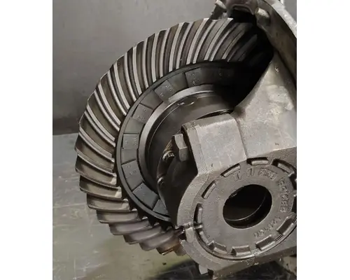 EATON 21060S Rear Rears (Tandem Rear or Single)