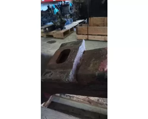 EATON 379 Axle Housing