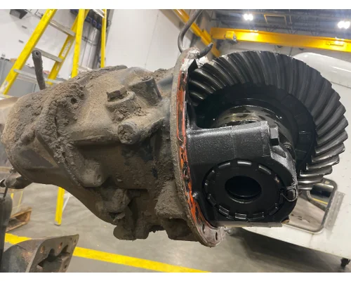EATON 379 Differential Assembly (Front, Rear)