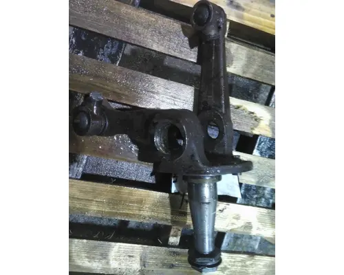 EATON 973153 SPINDLEKNUCKLE, FRONT
