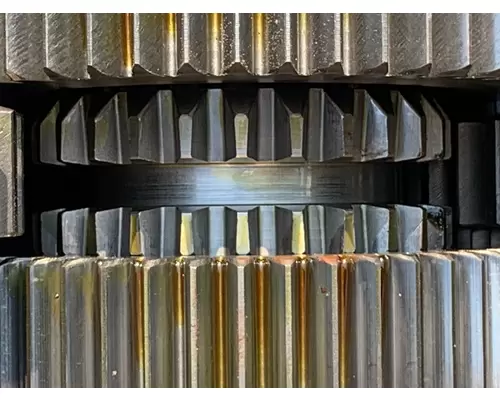 EATON COLUMBIA 120 Transmission Assembly