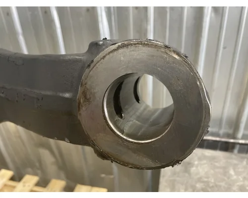EATON D2000F Axle Beam (Front)
