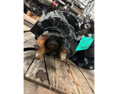 EATON D40-155-2.64 Differential Assembly (Front, Rear)