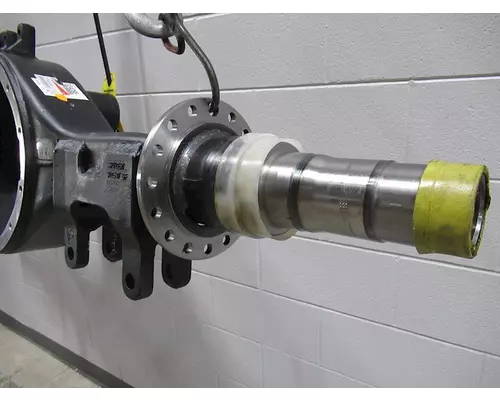 EATON D46-170 Axle Housing (Rear)