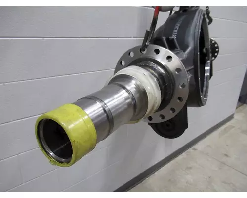EATON D46-170 Axle Housing (Rear)
