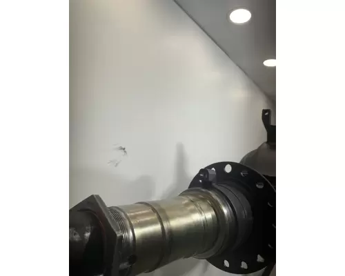 EATON D46-170 Axle Housing (Rear)