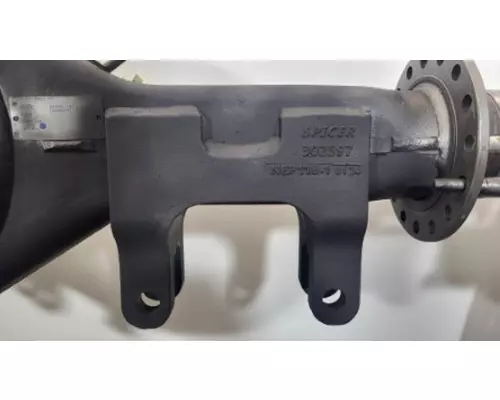 EATON D46-170 Axle Housing (Rear)