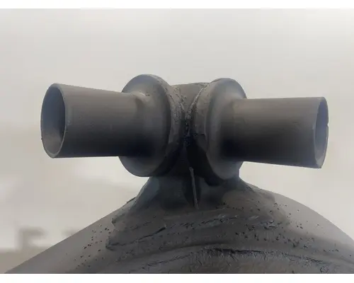 EATON D46-170 Axle Housing (Rear)