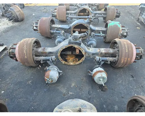 EATON DD405 Axle Housings (Front)
