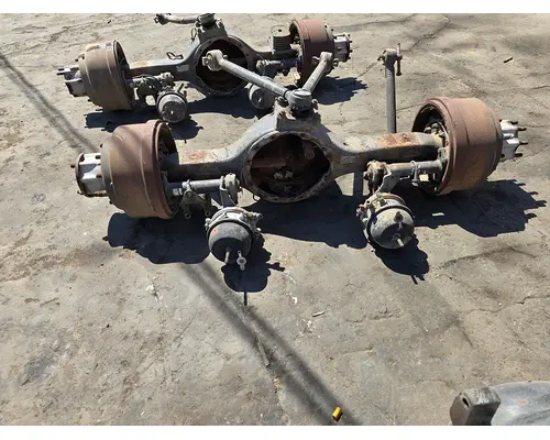 EATON DD405 Axle Housings (Front)