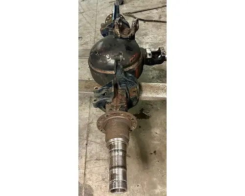 EATON DDP40 Axle Housing, Rear (Front)