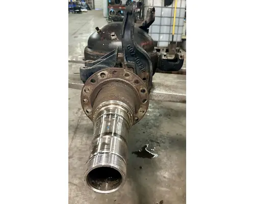 EATON DDP40 Axle Housing, Rear (Front)