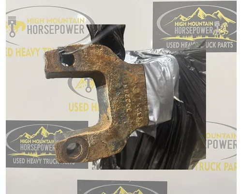 EATON DDP40 Axle Housing, Rear (Front)
