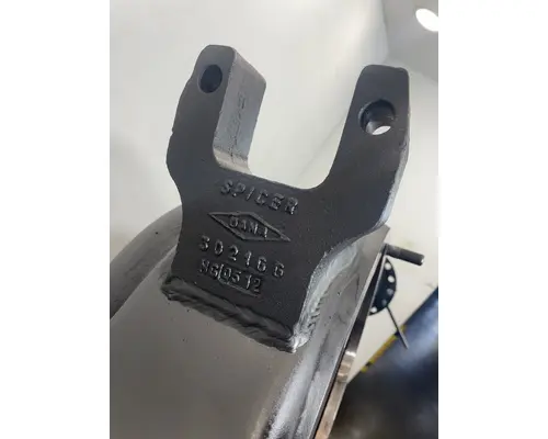 EATON DS-404 Axle Housing (Rear)