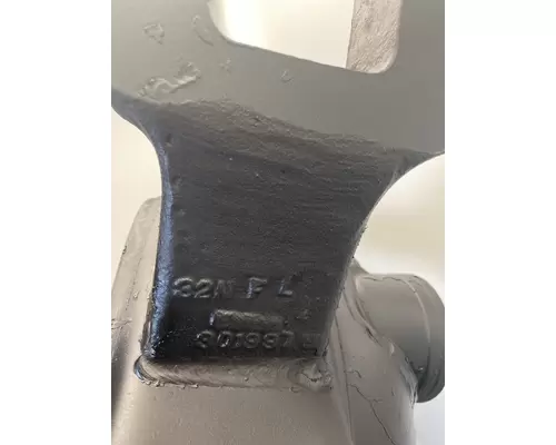 EATON DS-404 Axle Housing (Rear)