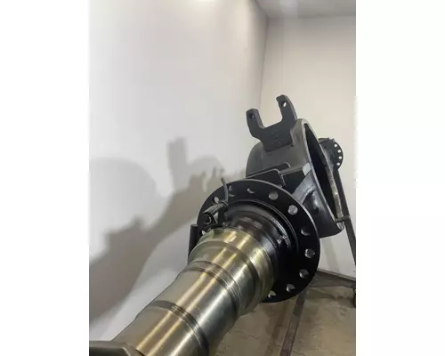 EATON DS-404 Axle Housing (Rear)