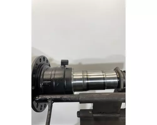 EATON DS-404 Axle Housing (Rear)