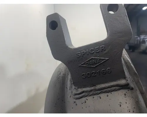 EATON DS-404 Axle Housing (Rear)