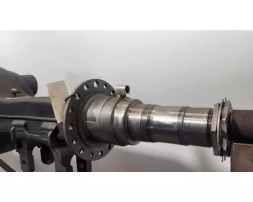 EATON DS-404 Axle Housing (Rear)