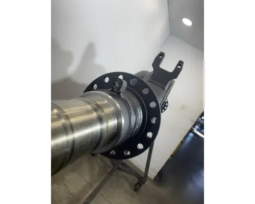 EATON DS-404 Axle Housing (Rear)