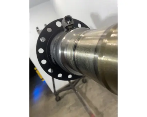 EATON DS-404 Axle Housing (Rear)