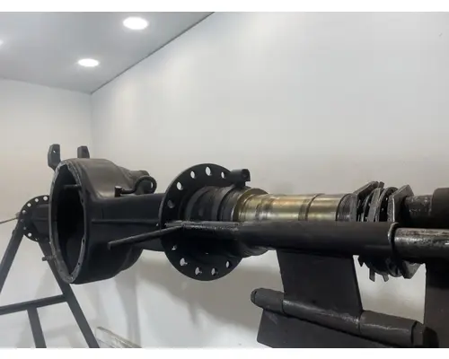 EATON DS-404 Axle Housing (Rear)