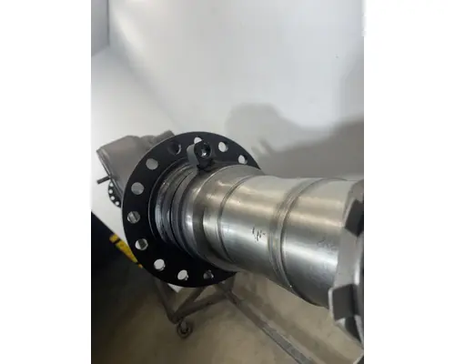 EATON DS-404 Axle Housing (Rear)