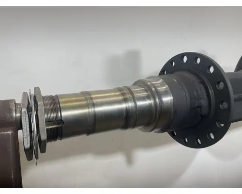 EATON DS-404 Axle Housing (Rear)