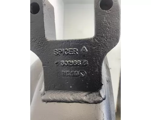 EATON DS-404 Axle Housing (Rear)