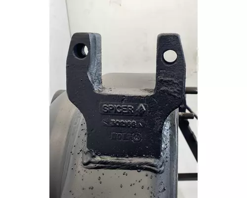 EATON DS-404 Axle Housing (Rear)