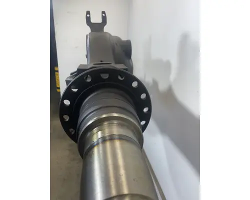 EATON DS-404 Axle Housing (Rear)