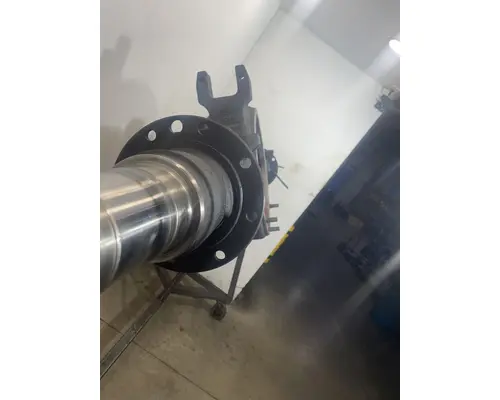 EATON DS-404 Axle Housing (Rear)