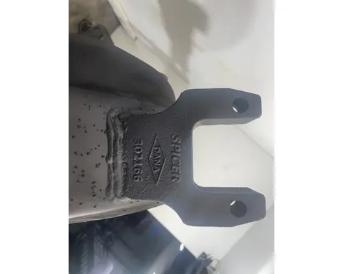 EATON DS-404 Axle Housing (Rear)