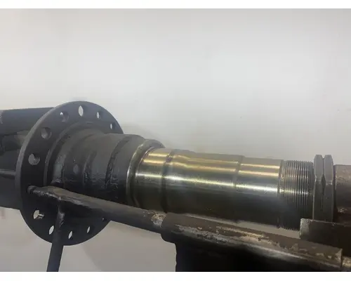 EATON DS-404 Axle Housing (Rear)