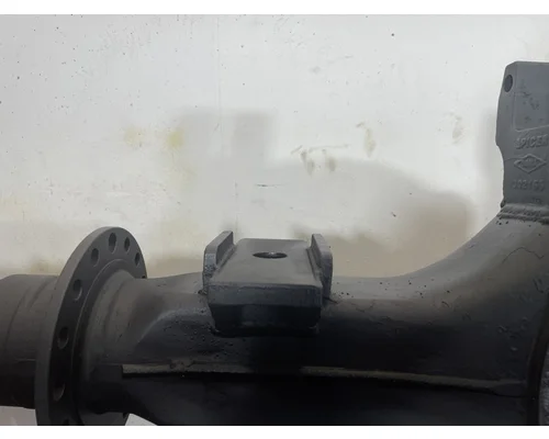 EATON DS-404 Axle Housing (Rear)