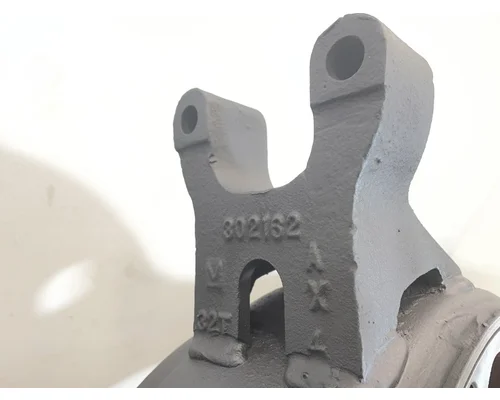 EATON DS-404 Axle Housing (Rear)