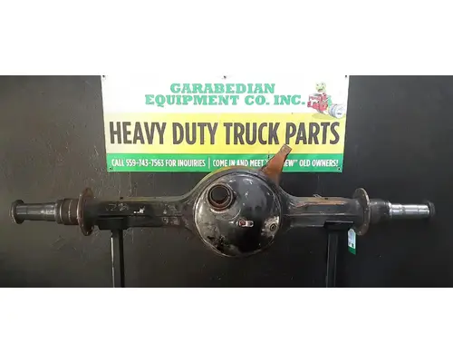 EATON DS404 Axle Housings (Front)