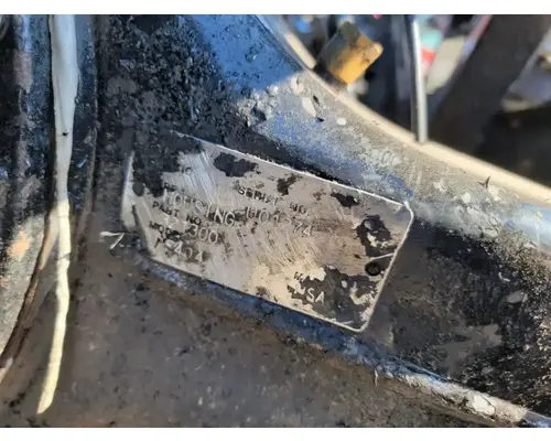 EATON DS404 Axle Housings (Front)