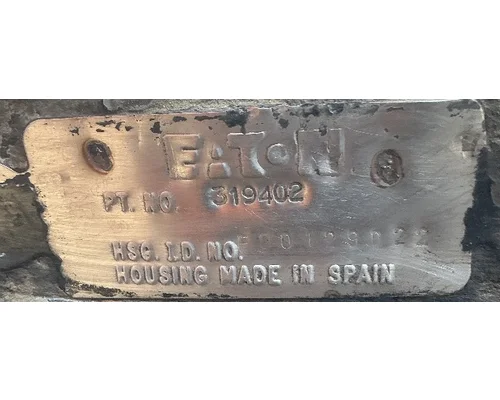 EATON DS404 Axle Housings (Front)