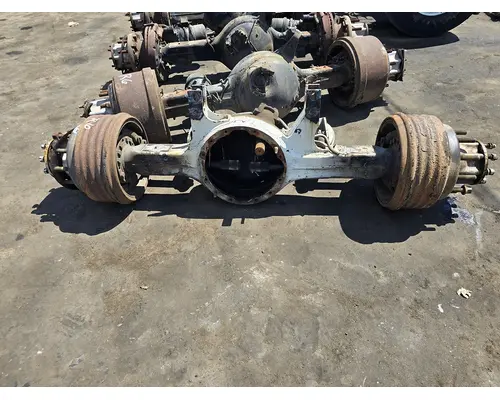 EATON DS404 Axle Housings (Front)