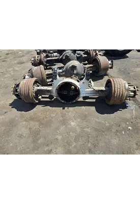 EATON DS404 Axle Housings (Front)
