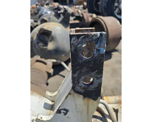 EATON DS404 Axle Housings (Front)