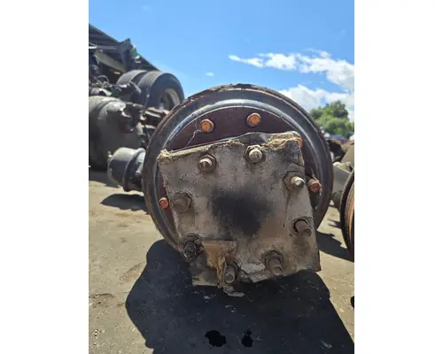 EATON DS404 Axle Housings (Front)