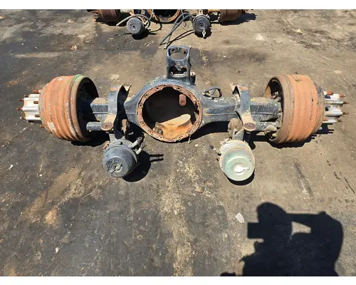 EATON DS404 Axle Housings (Front)