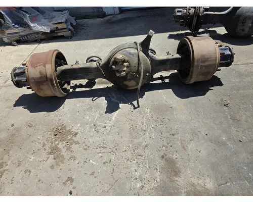 EATON DS404 Axle Housings (Front)