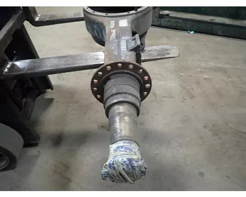 EATON DS405 Axle HousingRears (Front)