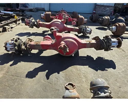 EATON DS405 Axle Housings (Front)