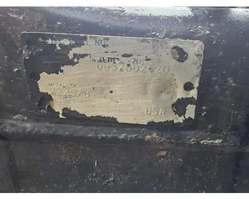 EATON DS405 Axle Housings (Front)